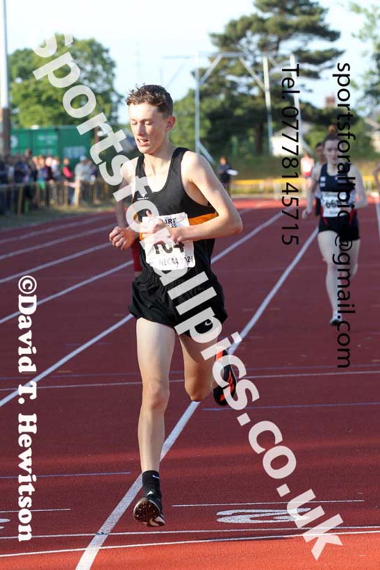 800 metres, 2021 North East Grand Prix No.4, Monkton, Wednesday, June 30th. Photo: David T. Hewitson/Sports for All Pics